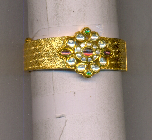 GOLD BANGLE ANTIQUE EXCLUSIVE