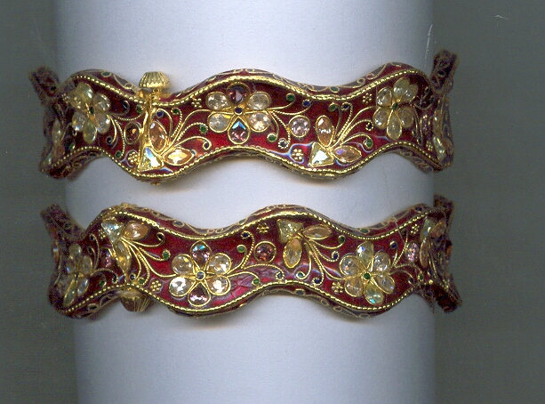 GOLD BANGLE ANTIQUE EXCLUSIVE