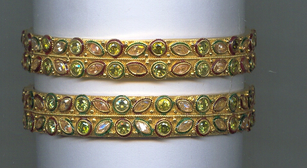 GOLD BANGLE ANTIQUE EXCLUSIVE