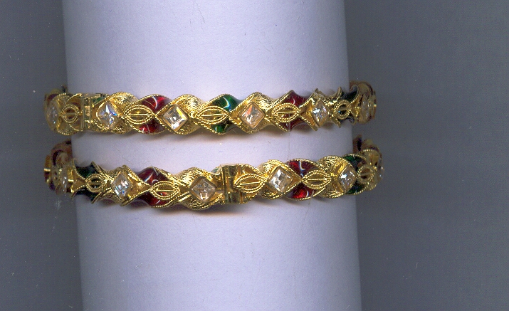 GOLD BANGLE ANTIQUE EXCLUSIVE