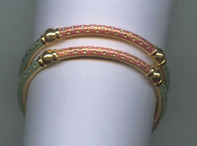 GOLD BANGLE ANTIQUE EXCLUSIVE