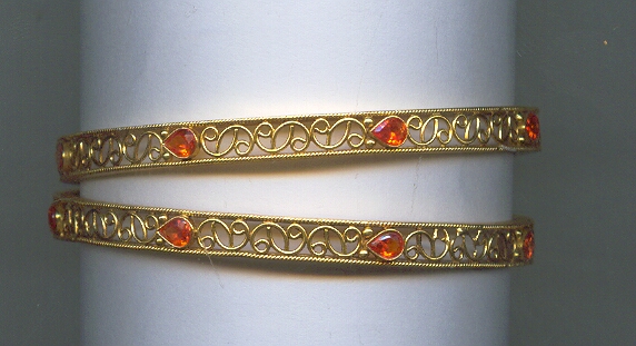 GOLD BANGLE ANTIQUE EXCLUSIVE