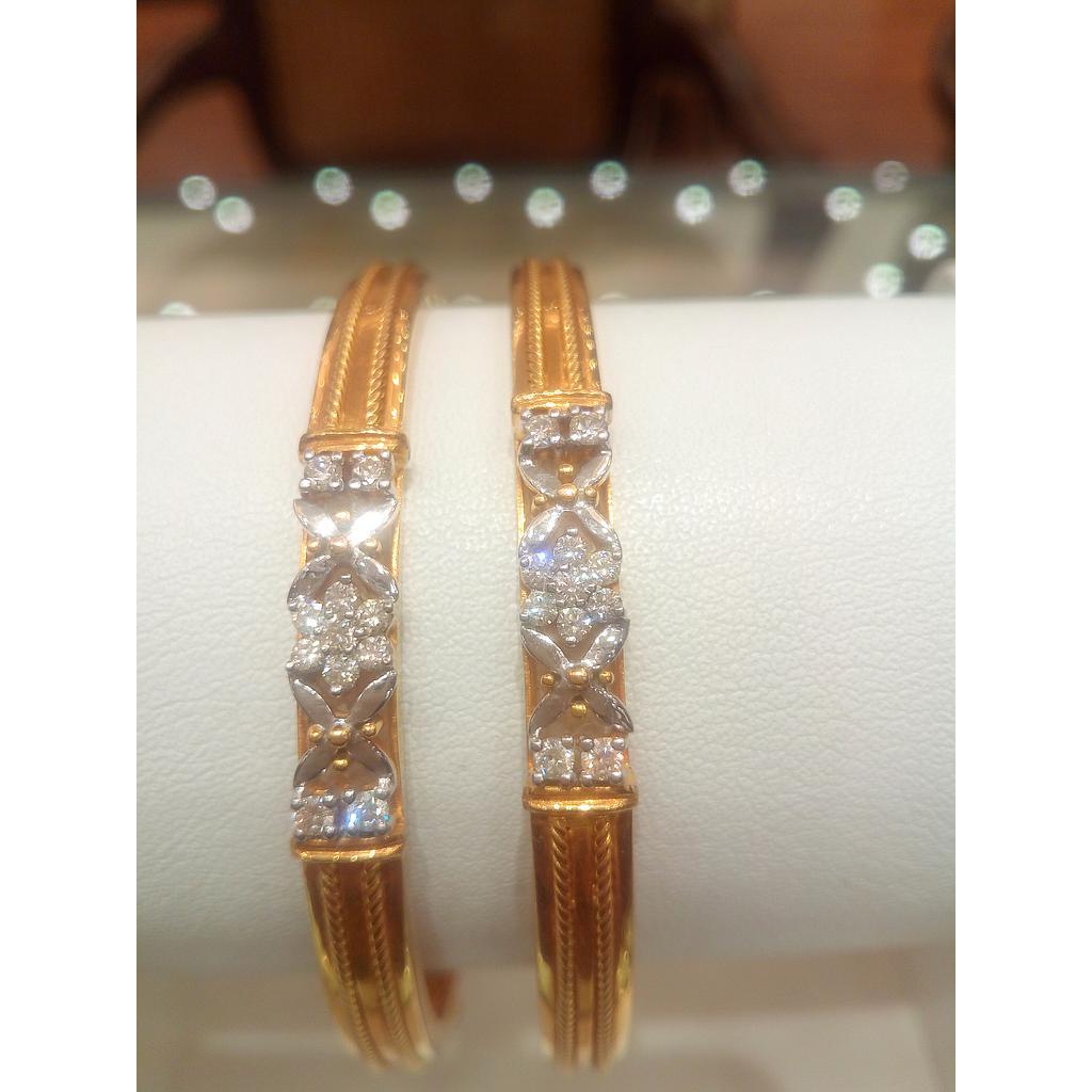 DIAMOND BANGLE