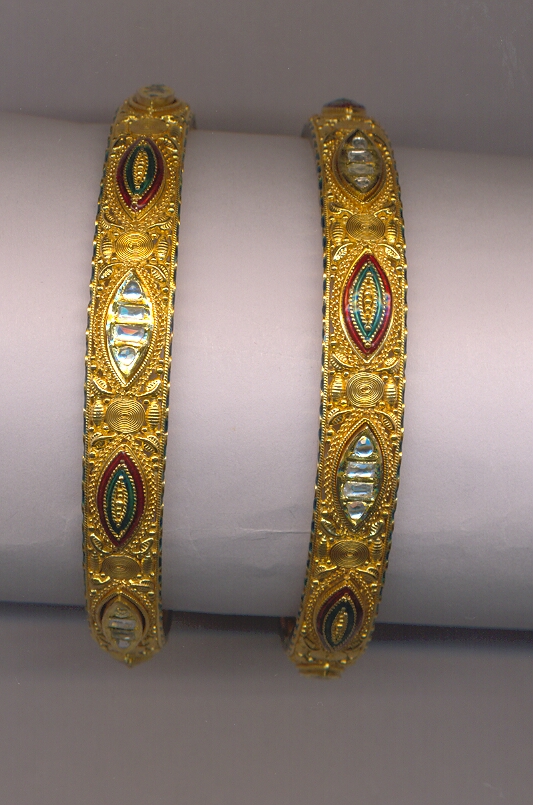 GOLD BANGLE ANTIQUE GENERAL
