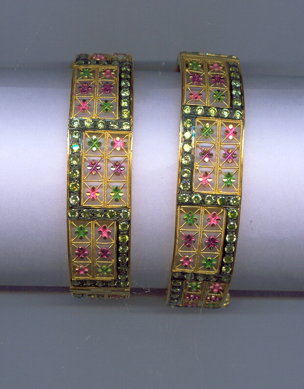 GOLD BANGLE ANTIQUE GENERAL