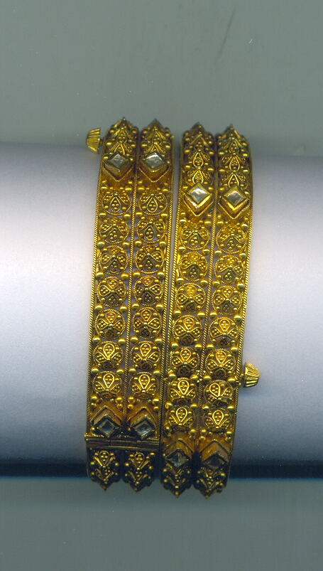 GOLD BANGLE ANTIQUE GENERAL