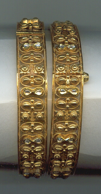 GOLD BANGLE ANTIQUE GENERAL