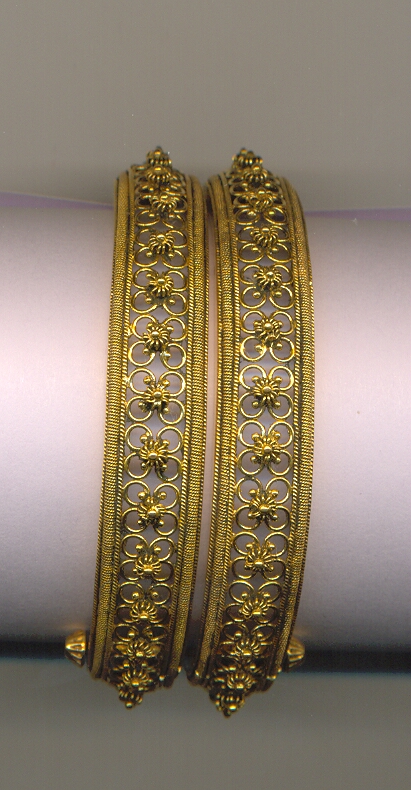 GOLD BANGLE ANTIQUE GENERAL