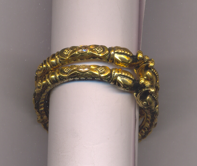 GOLD BANGLE ANTIQUE GENERAL