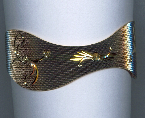 GOLD BANGLE DESIGNER EXCLUSIVE