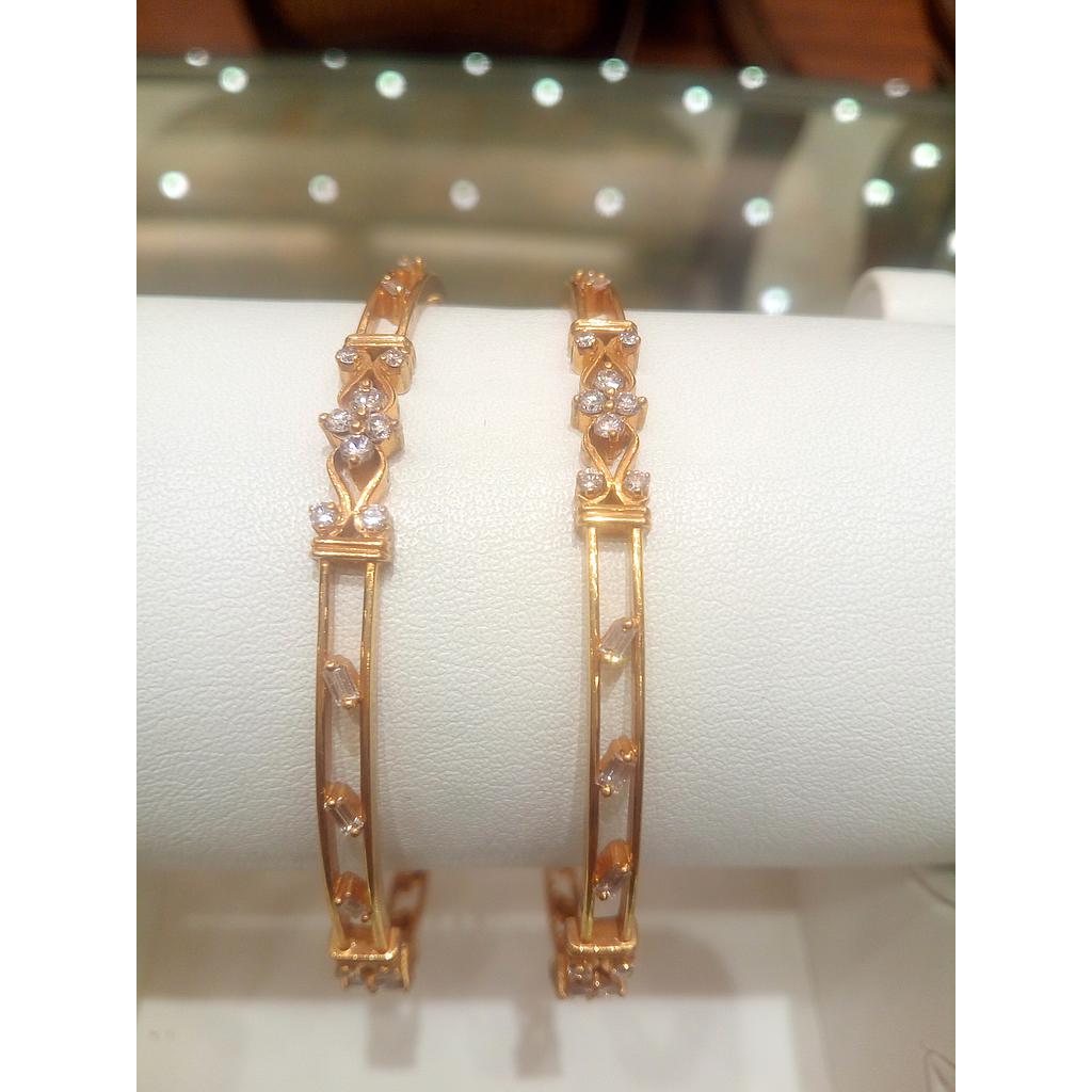 DIAMOND BANGLE