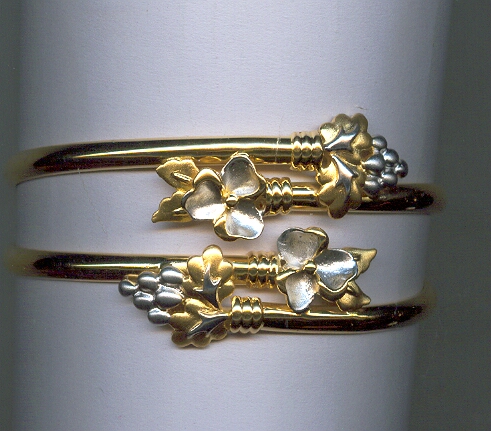 GOLD BANGLE DESIGNER GENERAL