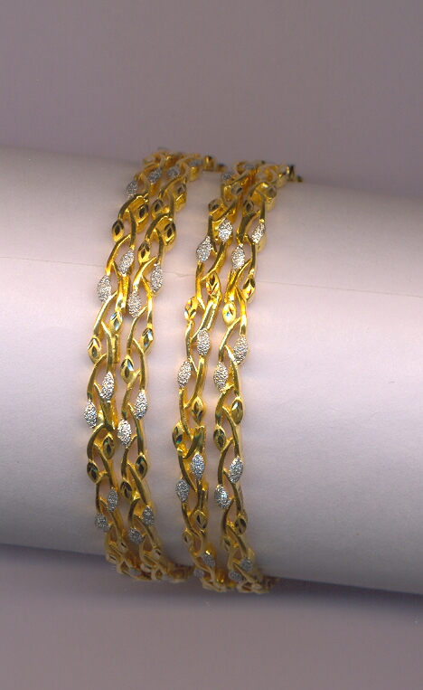 GOLD BANGLE DESIGNER GENERAL