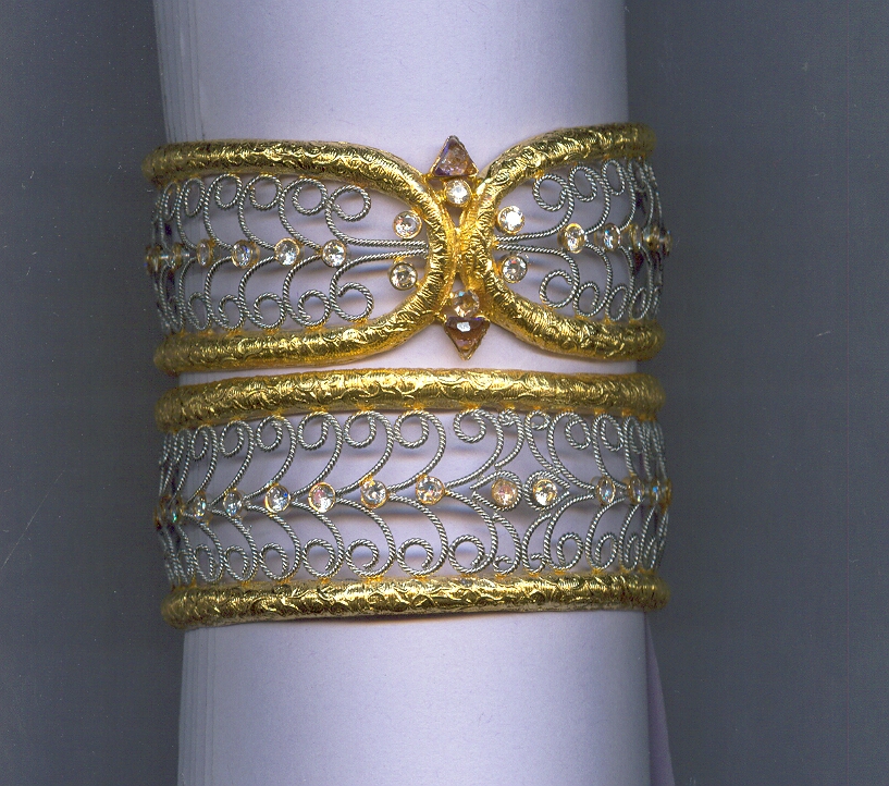 GOLD BANGLE DESIGNER GENERAL