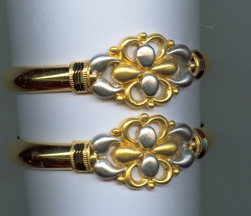GOLD BANGLE DESIGNER GENERAL