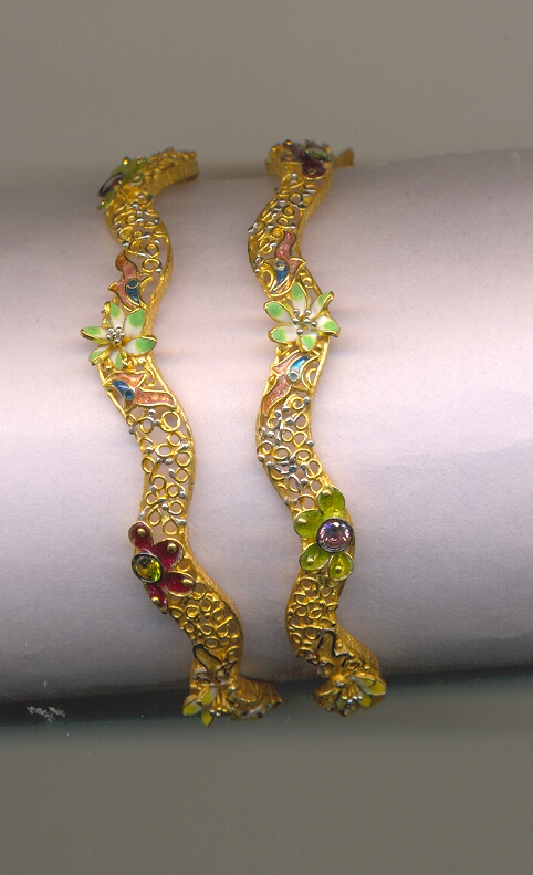 GOLD BANGLE DESIGNER GENERAL
