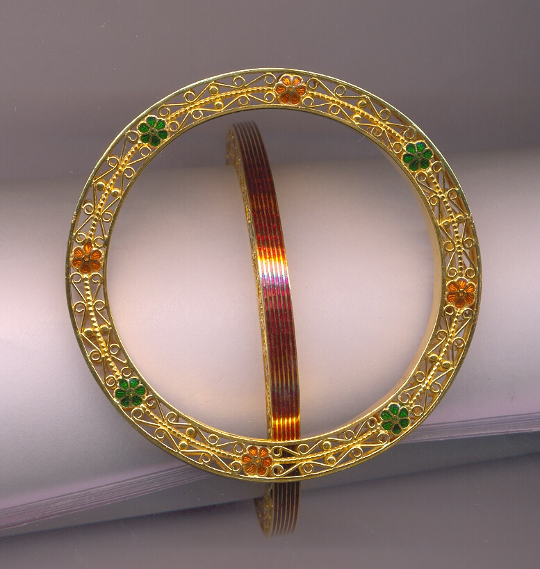 GOLD BANGLE DESIGNER GENERAL