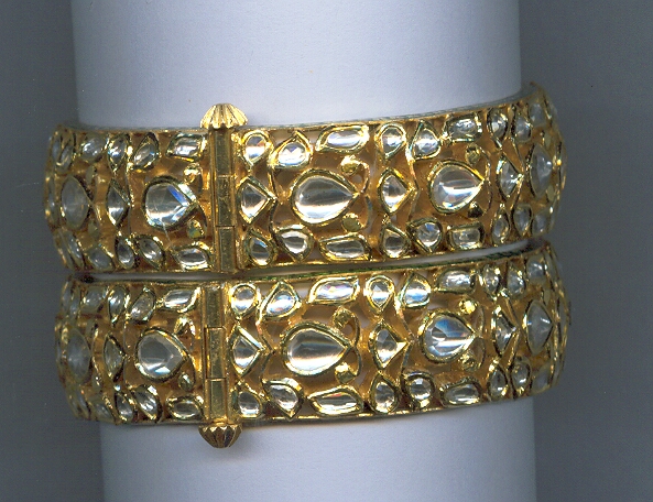 GOLD BANGLE KUNDAN