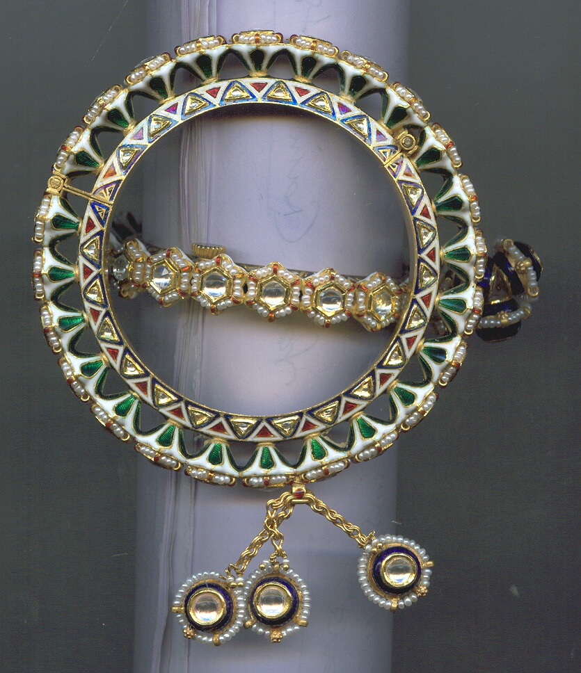 GOLD BANGLE KUNDAN EXCLUSIVE