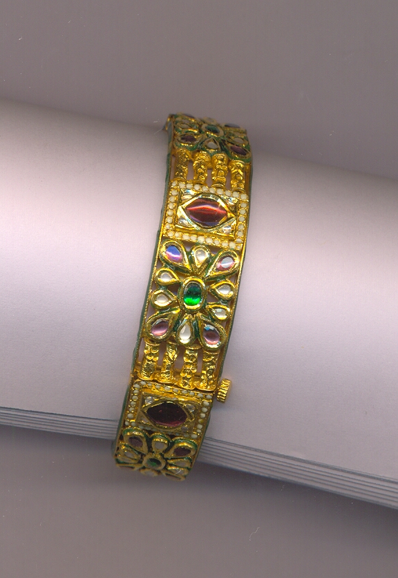 GOLD BANGLE KUNDAN EXCLUSIVE