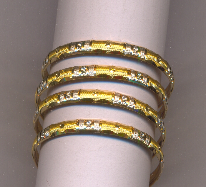 GOLD BANGLE MACHINE CUTTING FANCY