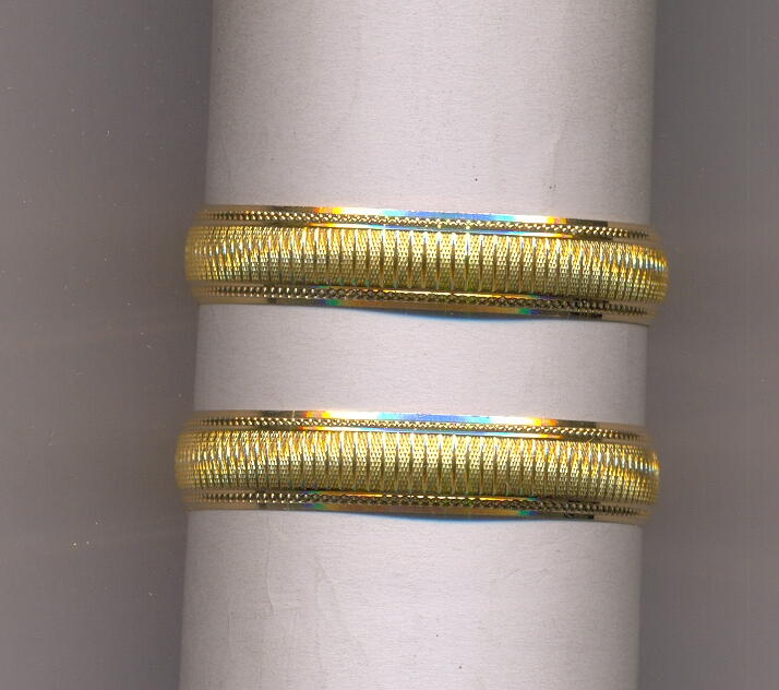 GOLD BANGLE MACHINE CUTTING FANCY