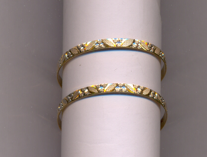 GOLD BANGLE MACHINE CUTTING FANCY