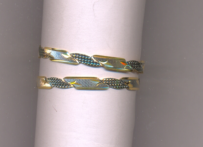 GOLD BANGLE MACHINE CUTTING FANCY