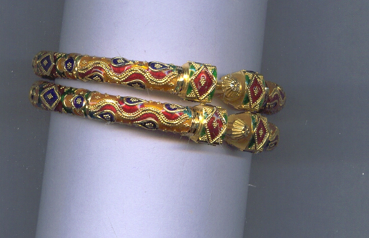 GOLD BANGLE PLAIN EXCLUSIVE