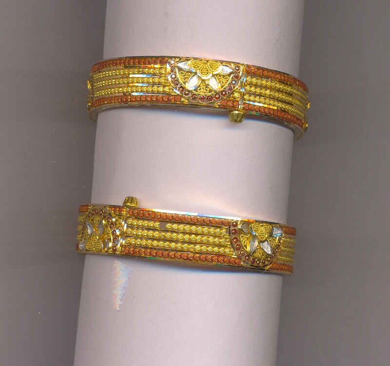 GOLD BANGLE PLAIN EXCLUSIVE