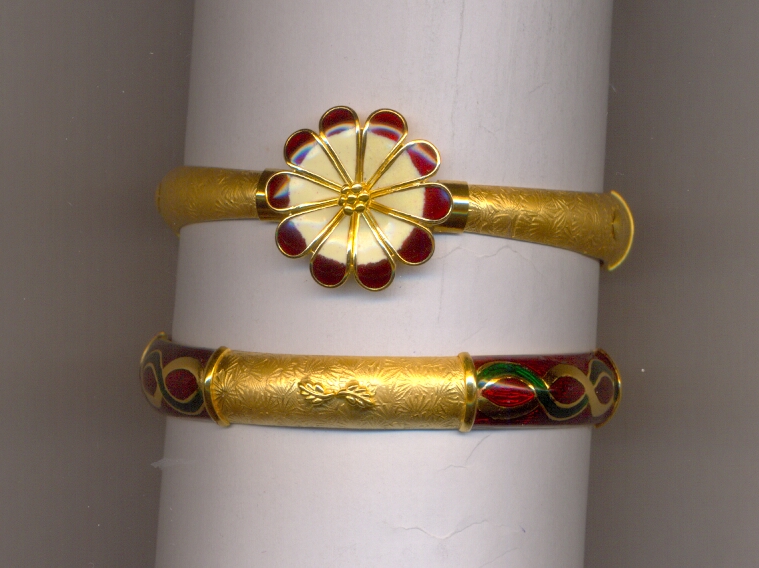 GOLD BANGLE PLAIN EXCLUSIVE