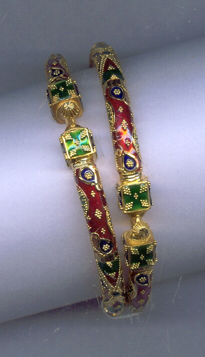 GOLD BANGLE PLAIN EXCLUSIVE