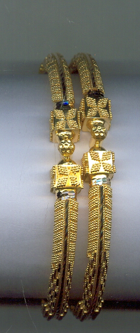 GOLD BANGLE PLAIN EXCLUSIVE