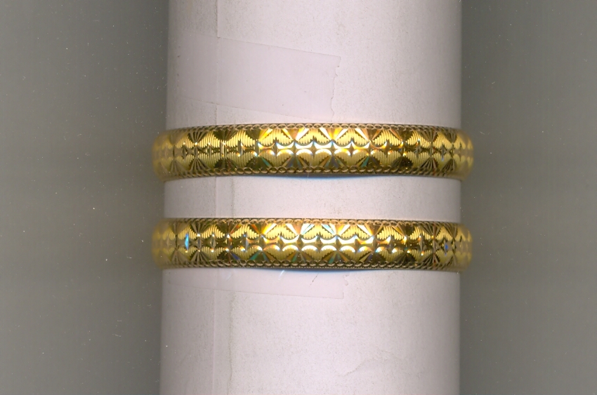 GOLD BANGLE PLAIN EXCLUSIVE