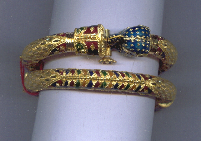GOLD BANGLE PLAIN EXCLUSIVE