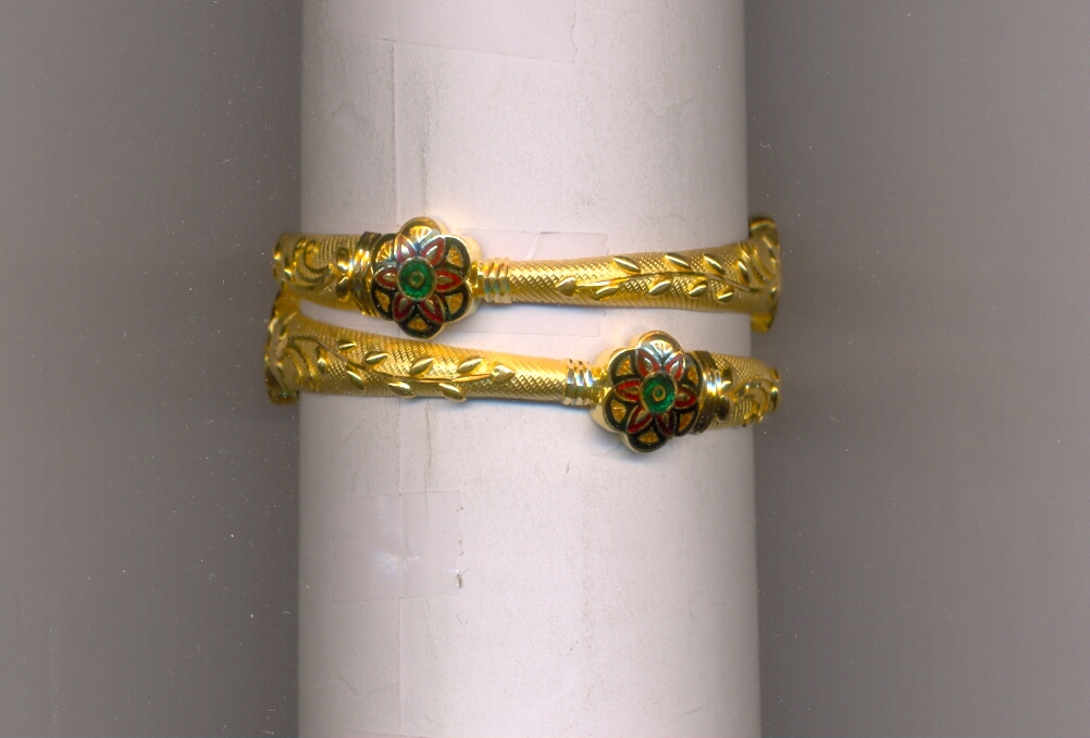 GOLD BANGLE PLAIN EXCLUSIVE
