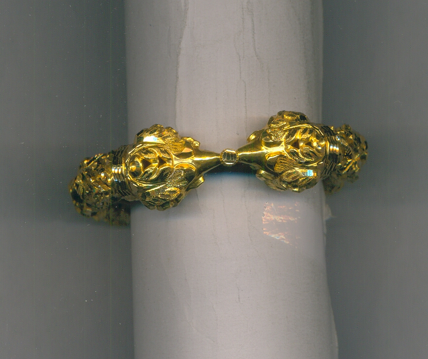 GOLD BANGLE PLAIN EXCLUSIVE