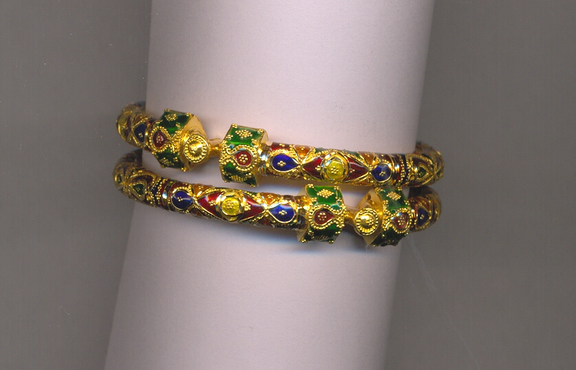 GOLD BANGLE PLAIN EXCLUSIVE