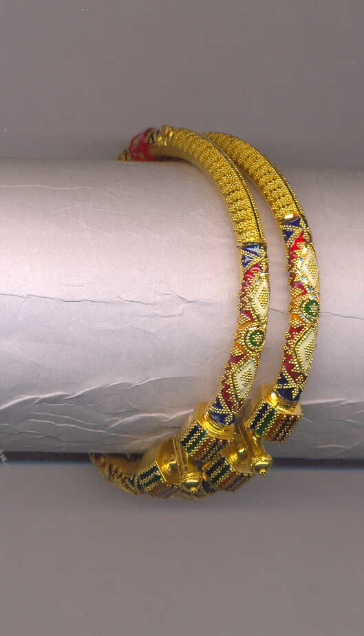 GOLD BANGLE PLAIN EXCLUSIVE