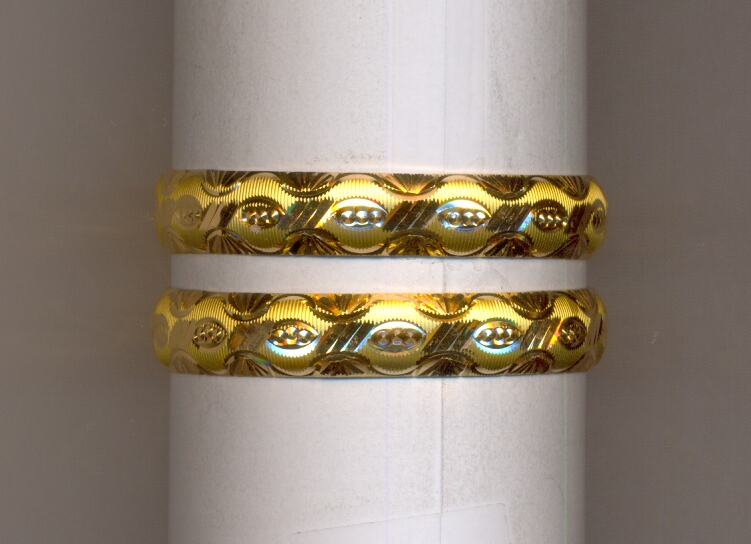 GOLD BANGLE PLAIN EXCLUSIVE