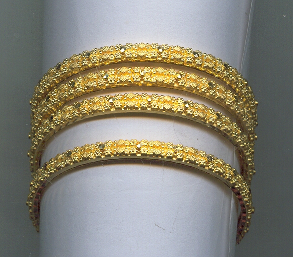 GOLD BANGLE PLAIN EXCLUSIVE