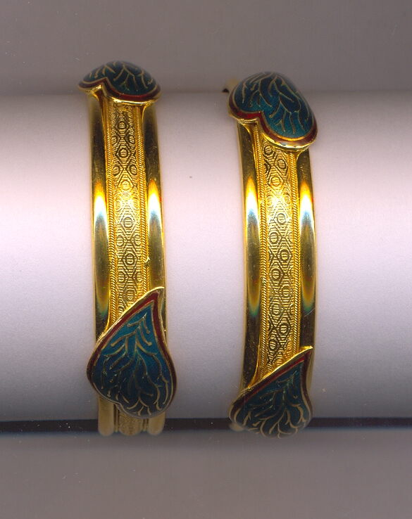 GOLD BANGLE PLAIN EXCLUSIVE