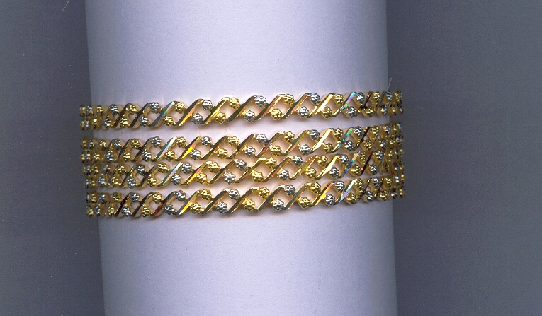 GOLD BANGLE PLAIN EXCLUSIVE