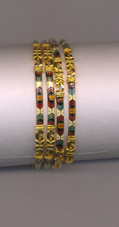 GOLD BANGLE PLAIN EXCLUSIVE