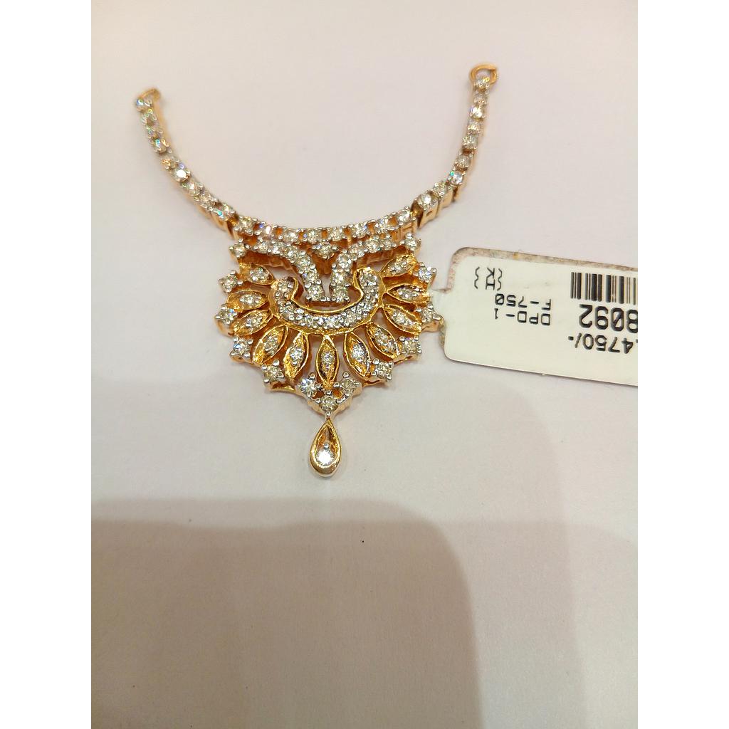 DIAMOND PENDENT DESIGNER