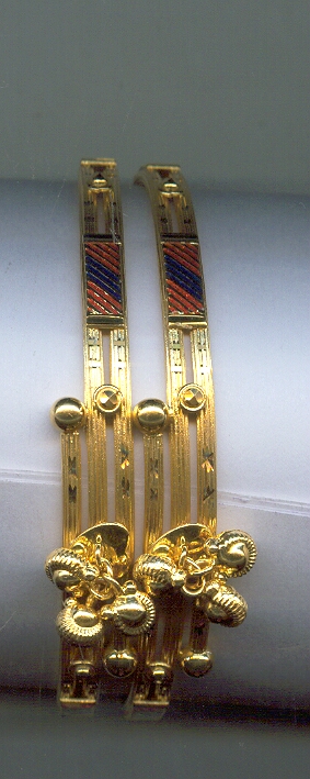 GOLD BANGLE PLAIN EXCLUSIVE