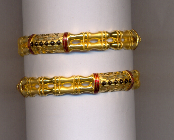 GOLD BANGLE PLAIN EXCLUSIVE