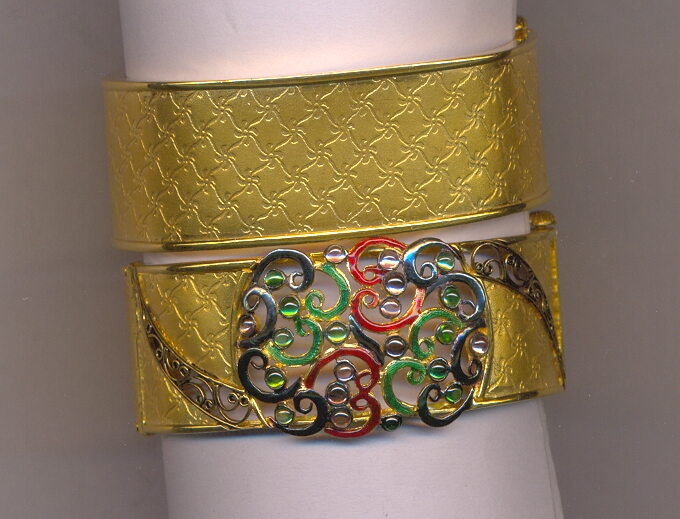 GOLD BANGLE PLAIN EXCLUSIVE
