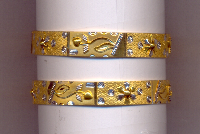 GOLD BANGLE PLAIN EXCLUSIVE
