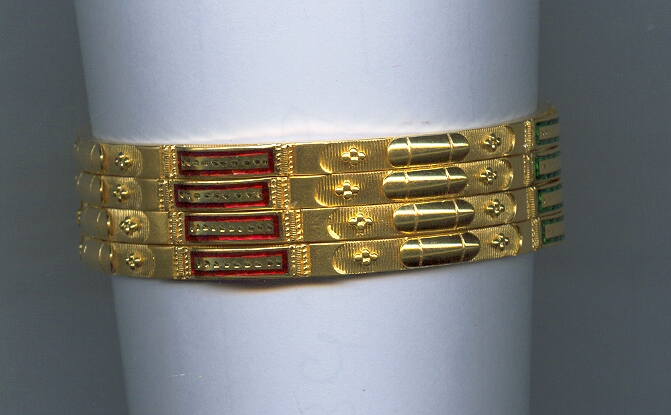 GOLD BANGLE PLAIN EXCLUSIVE